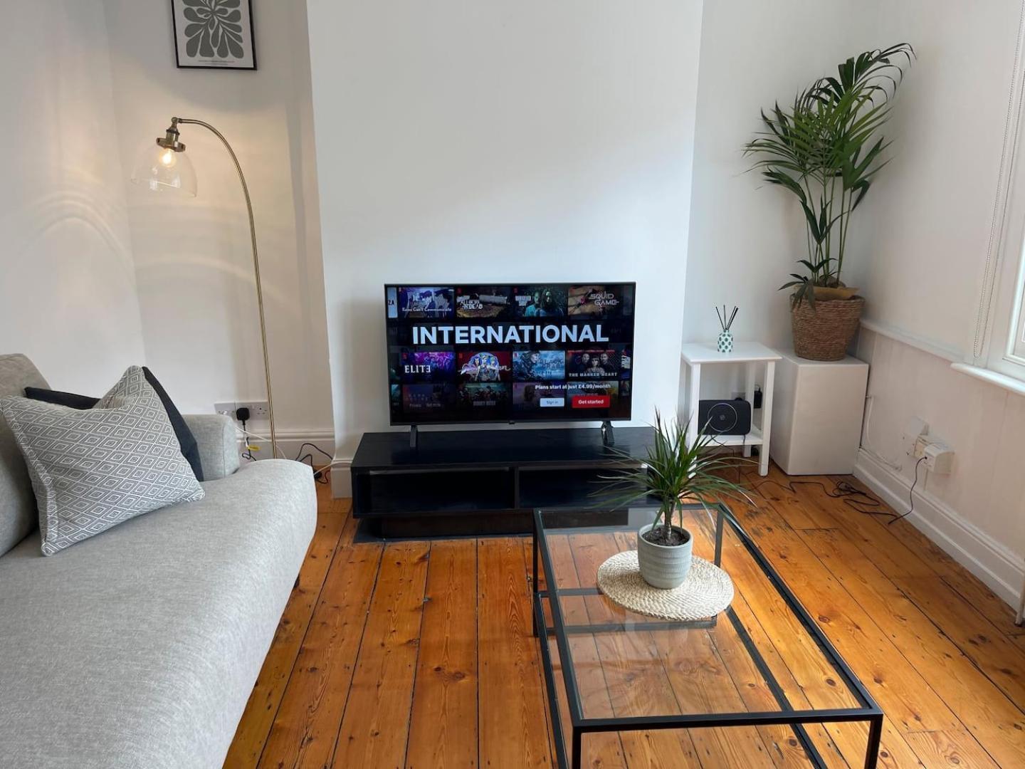Fantastic Victorian House, Excellent City Location - Cambridge Homehost المظهر الخارجي الصورة